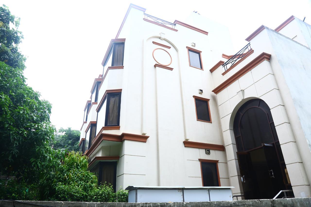Hotel Smart Inn 2 New Delhi Exterior photo